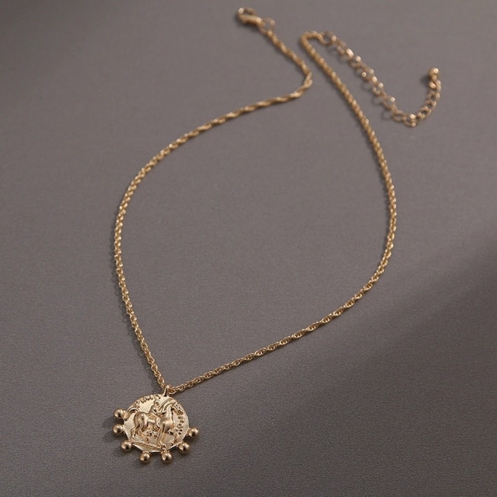 🖤BLACK FRIDAY🖤Vintage style gold coin necklace - Picture 4 of 4